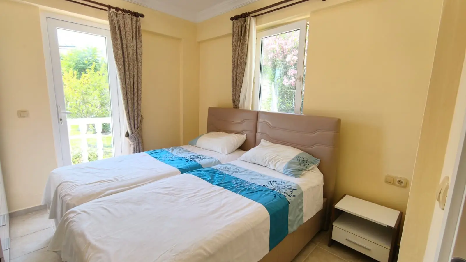 Twin room
